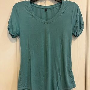 Ptula Claudia II Basic V Tee